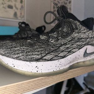 Lebron 16 XVI Low "Ashes" 10.5